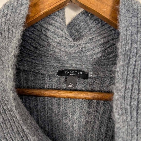 Talbots Gray Knit Acrylic Wool Nylon V Neck Pullover Sweater - Picture 3 of 6